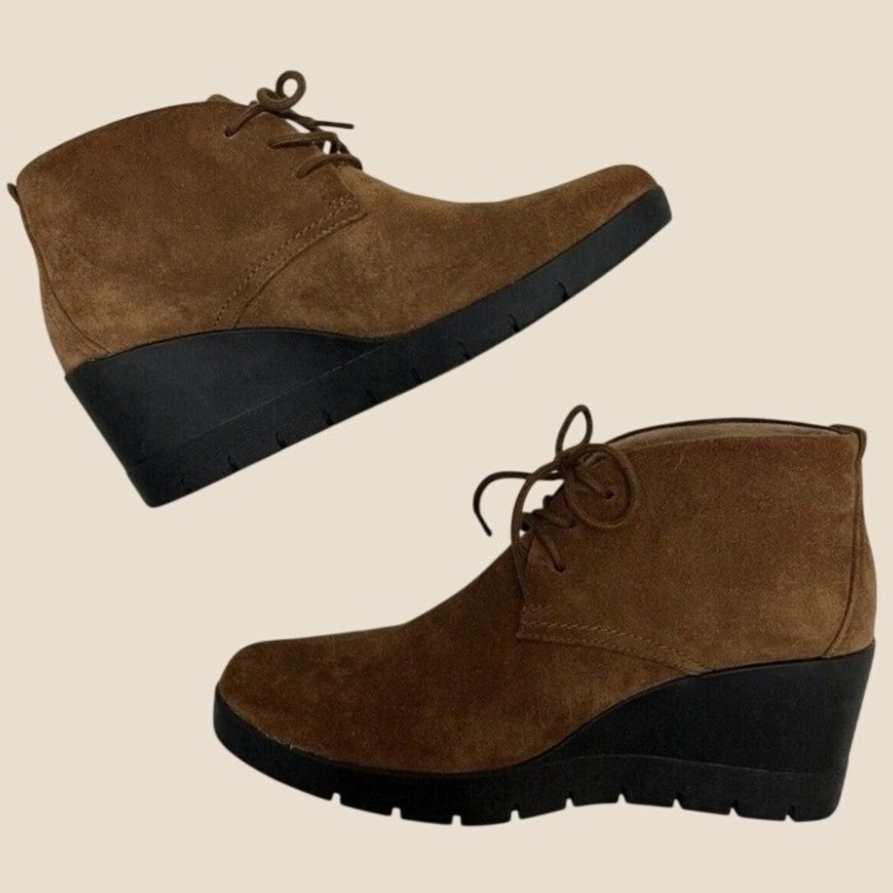 Clarks Lace Up Ankle Booties Deep Brown Suede Wedge Boots Womens 10 NEW